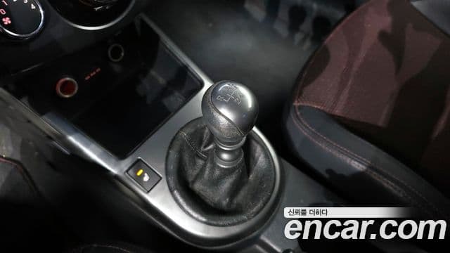 Kia Forte купе Luxury, 2010 9