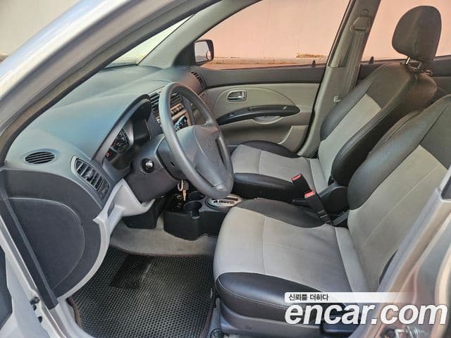 Kia Morning топовая версия, 2007 9