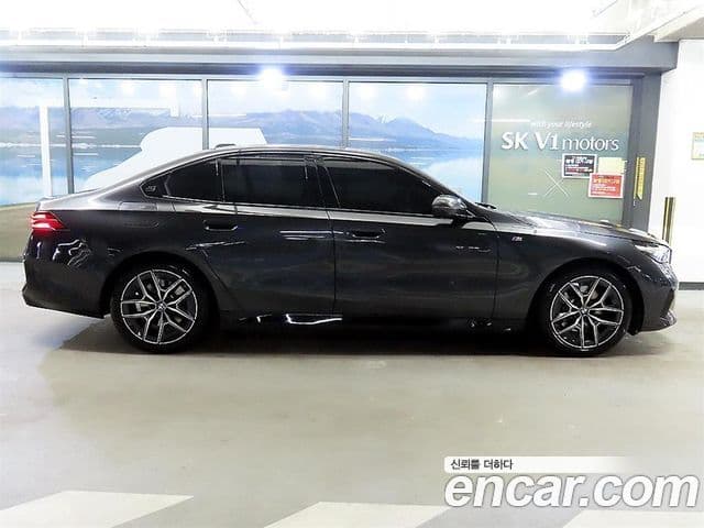 BMW 5시리즈 (G60) 520i M Sport, 2025 3