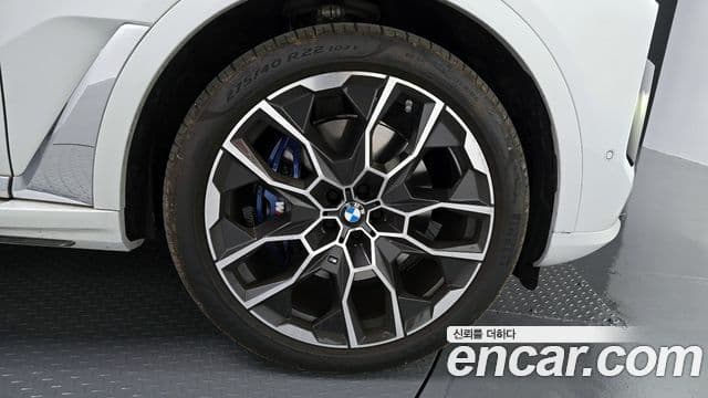 BMW X7 (G07) xDrive 40d M Sport 6인승, 2025 все фото
