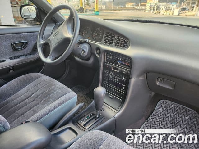 Hyundai Sonata II 2.0 GLS, 1995 7
