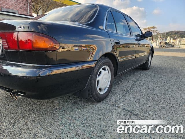Hyundai Sonata II 2.0 GLS, 1995 11