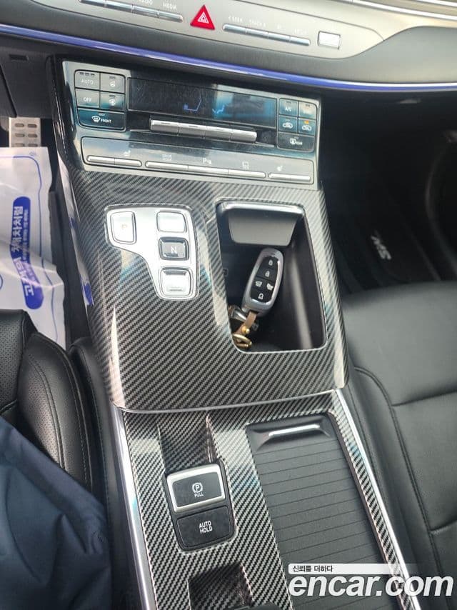 Hyundai The / новый New Grandeur IG Modern, 2022 15