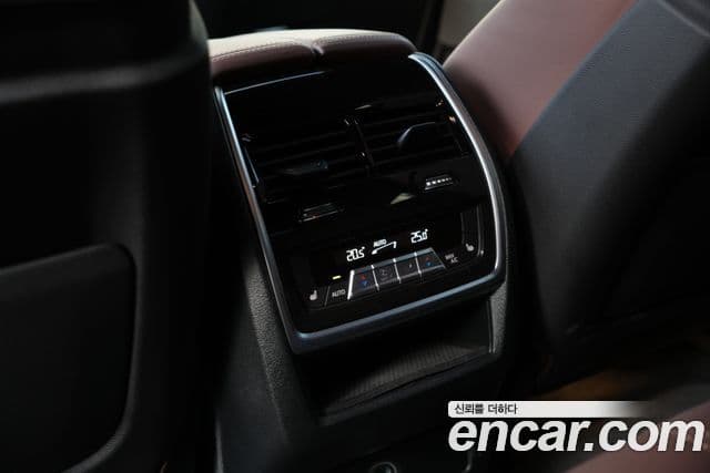 BMW X6 (G06) xDrive40i M Sport, 2023 13