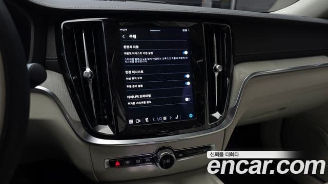 Volvo S60 3세대 B5 Ultimate Dark, 2024 15