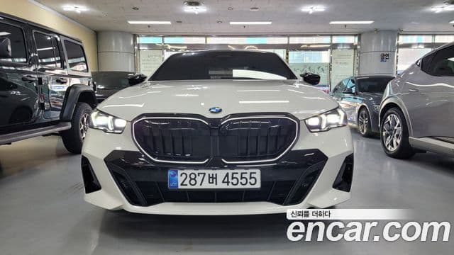 BMW 5시리즈 (G60) 530i xDrive M Sport, 2025 3