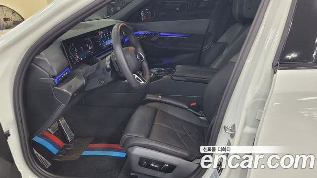 BMW 5시리즈 (G60) 530i xDrive M Sport, 2025 10