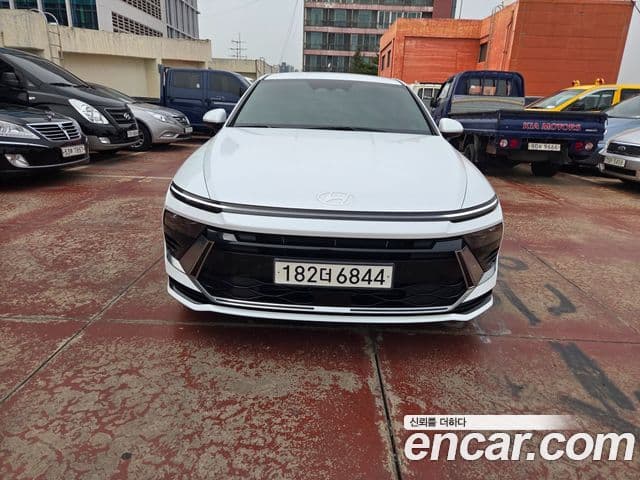 Hyundai Sonata D Edge(DN8) Business 2