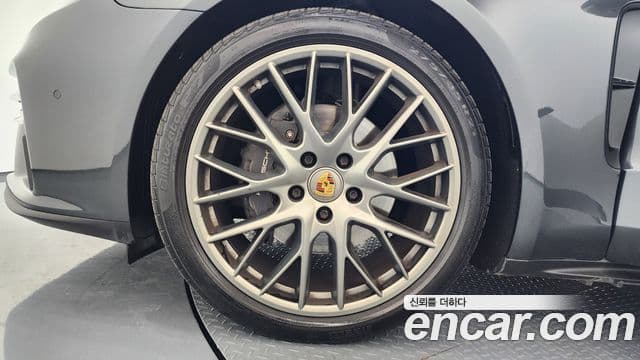Porsche Panamera (971), 2023 все фото