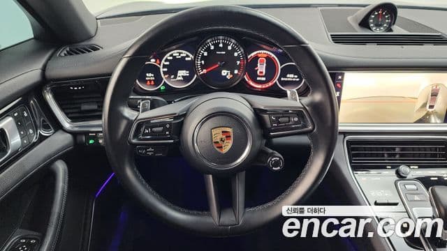 Porsche Panamera (971), 2023 13