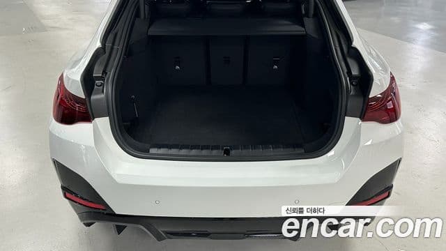 BMW i4 eDrive40 M Sport, 2025 20