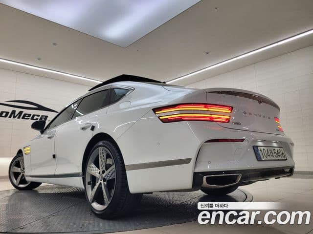 Genesis G80 (RG3) бензин 2.5 турбо AWD, 2022 2