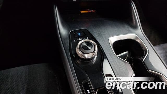 Lexus RZ450e Luxury, 2023 9