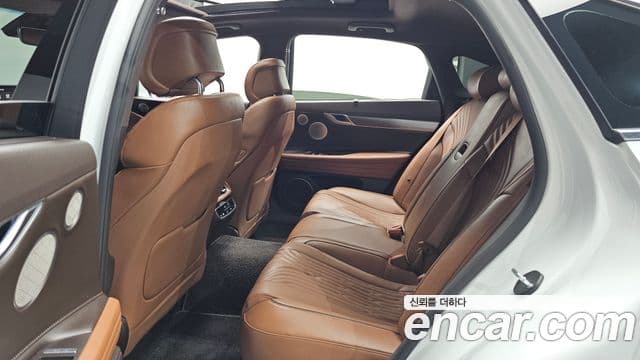 Genesis G80 (RG3) бензин 2.5 турбо AWD, 2023 12