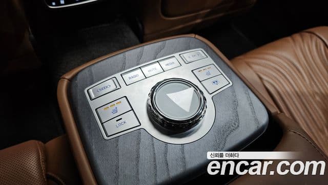 Genesis G80 (RG3) бензин 2.5 турбо AWD, 2023 18