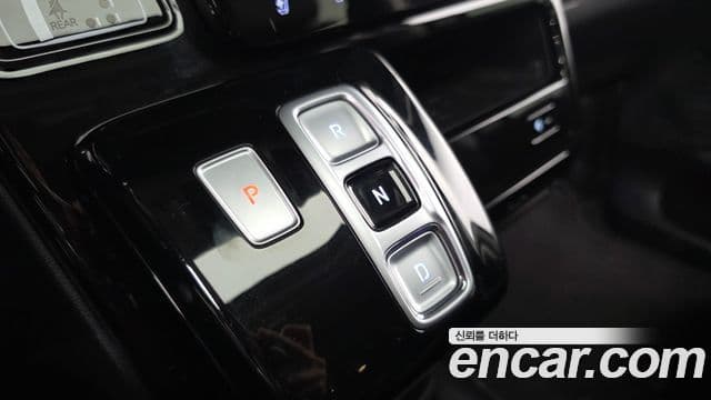 Hyundai Staria Inspiration, 2025 9