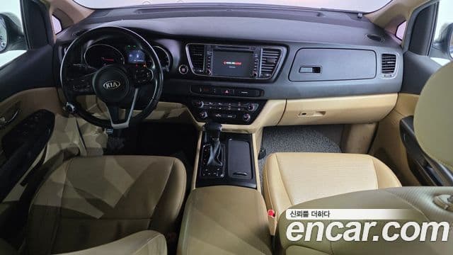 Kia All New Carnival Luxury, 2018 7