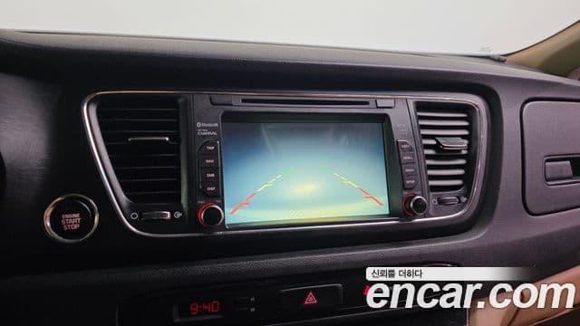 Kia All New Carnival Luxury, 2018 16