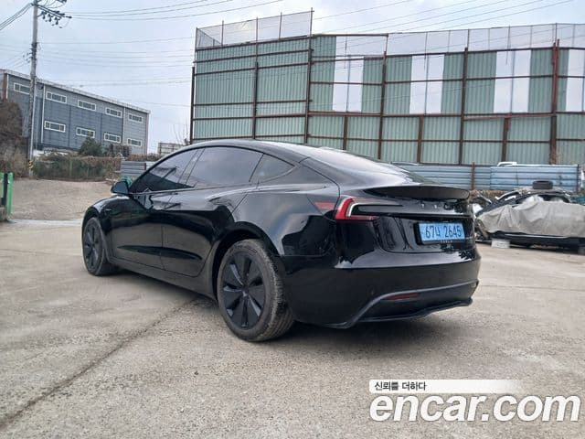 Tesla модель 3 Long Range AWD, 2024 3