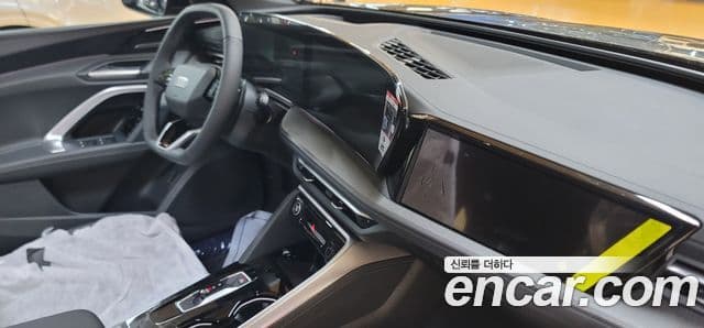 Audi Q5 (80A) 40 TDI Quattro S Line чёрный Edition, 2025 6