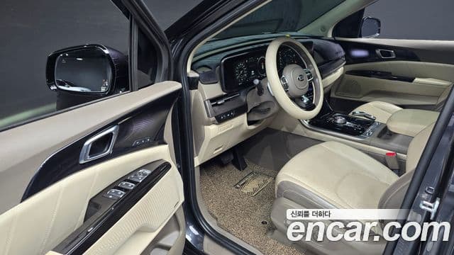 Kia Carnival 4세대 Signature, 2021 11