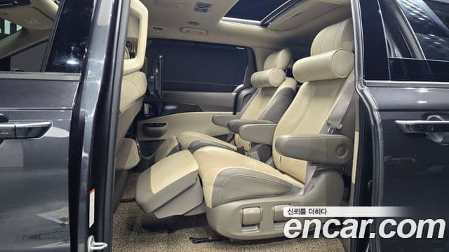 Kia Carnival 4세대 Signature, 2021 12