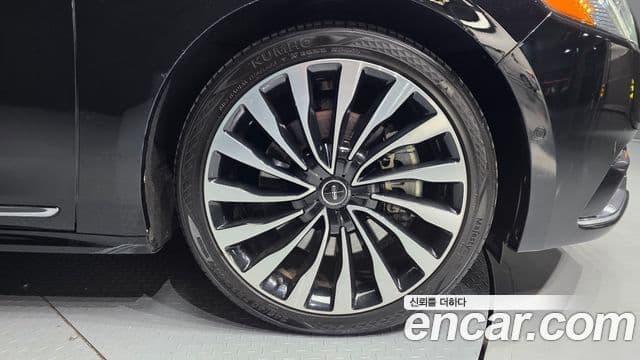 Lincoln Continental 10세대 3.0 Presidential AWD, 2017 все фото