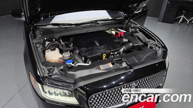 Lincoln Continental 10세대 3.0 Presidential AWD, 2017 6