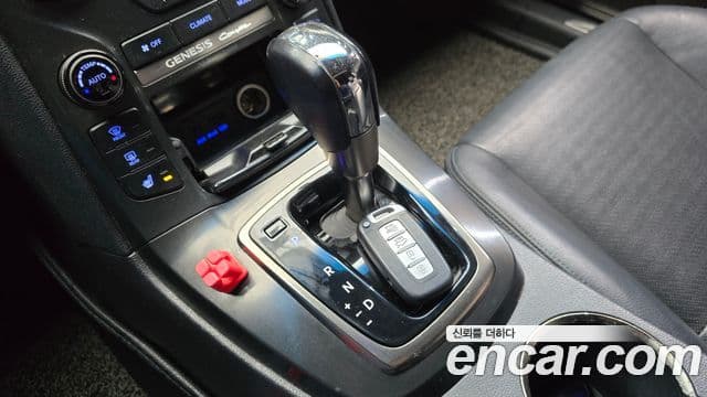 Hyundai The / новый New Genesis купе GT-R, 2012 9