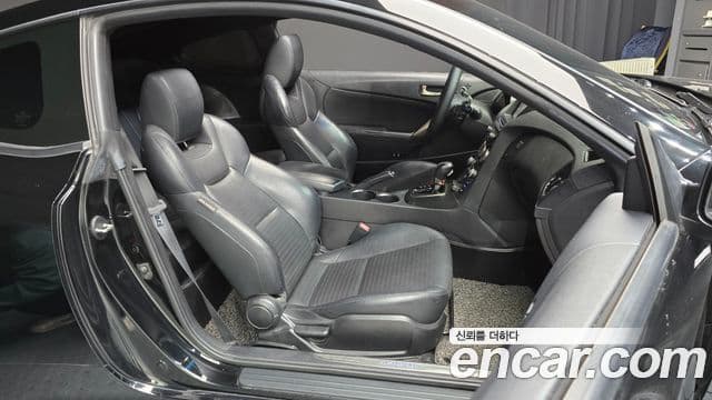 Hyundai The / новый New Genesis купе GT-R, 2012 12