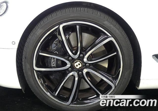Bentley Continental GT 3세대 6.0 GT, 2020 все фото