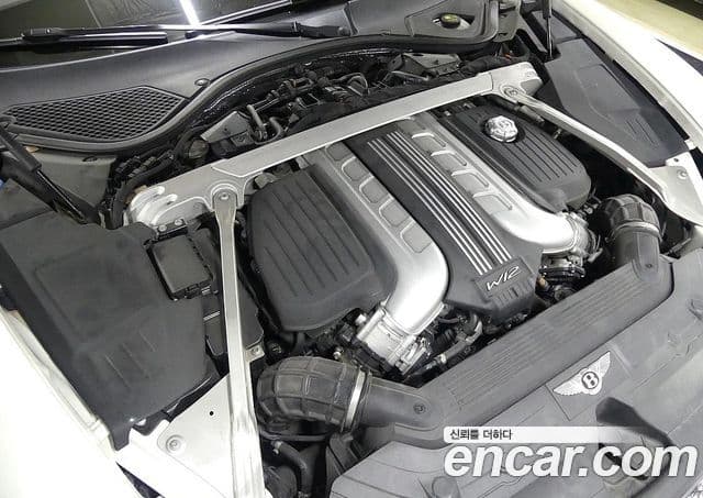 Bentley Continental GT 3세대 6.0 GT, 2020 6