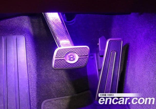 Bentley Continental GT 3세대 6.0 GT, 2020 13