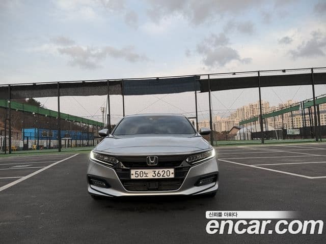 Honda Accord 10세대 2.0 турбо Sport, 2018 10