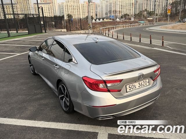 Honda Accord 10세대 2.0 турбо Sport, 2018 14