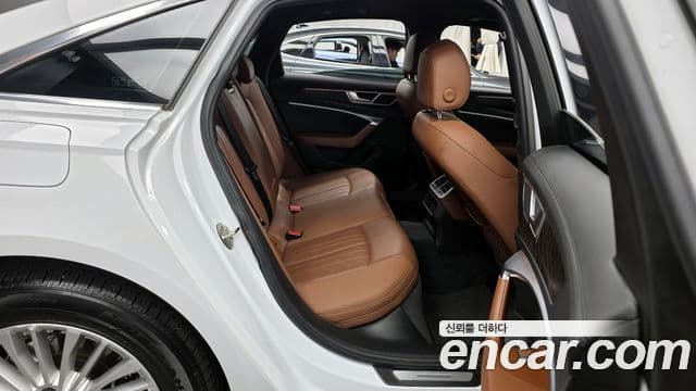 Audi A6 (C8) Premium, 2021 12