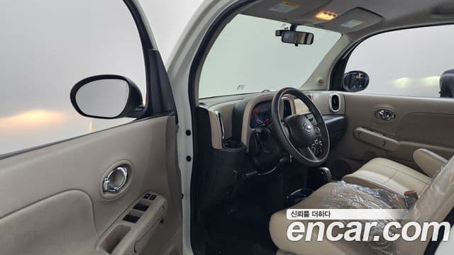 Nissan 큐브 Z12, 2012 10