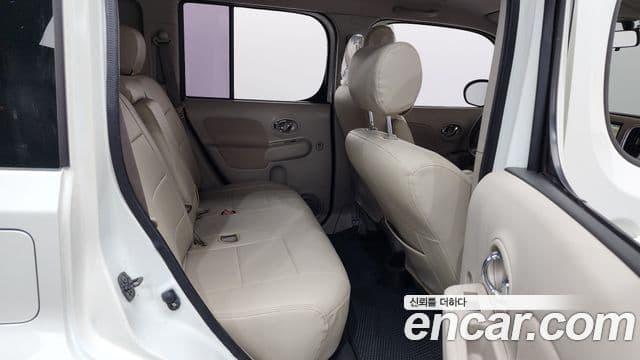 Nissan 큐브 Z12, 2012 12