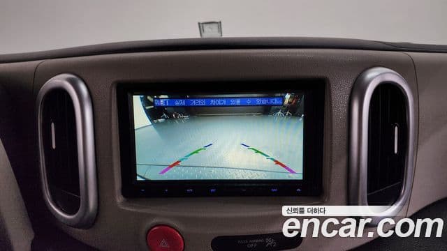 Nissan 큐브 Z12, 2012 15