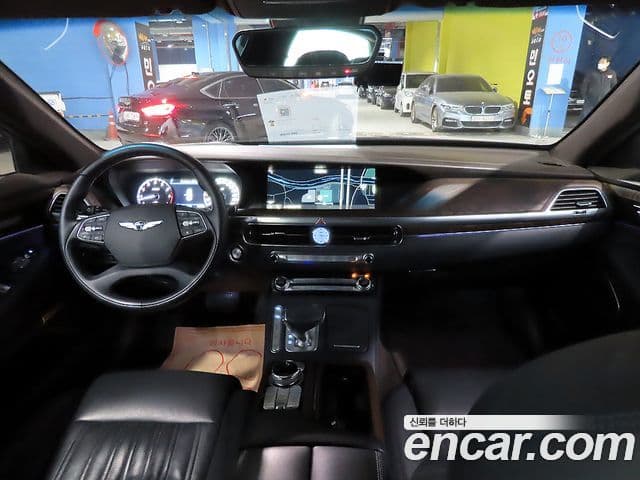 Genesis G90 Premium Luxury, 2021 все фото