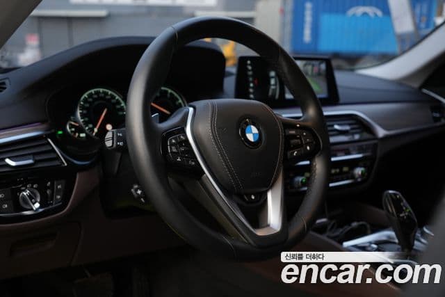BMW 5시리즈 (G30) 520d Luxury Plus, 2018 6