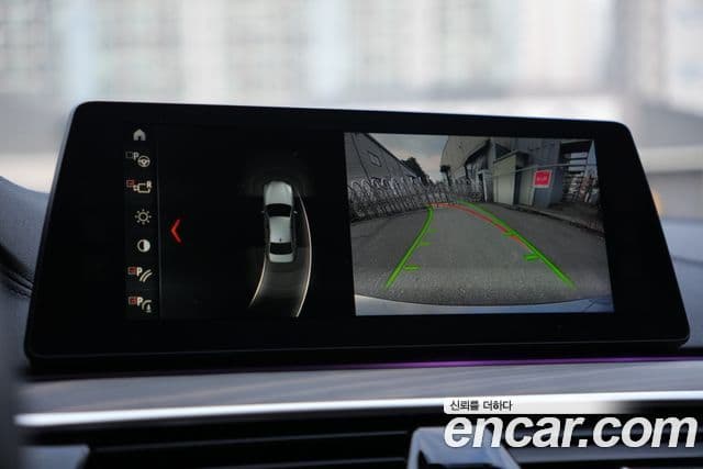 BMW 5시리즈 (G30) 520d Luxury Plus, 2018 10