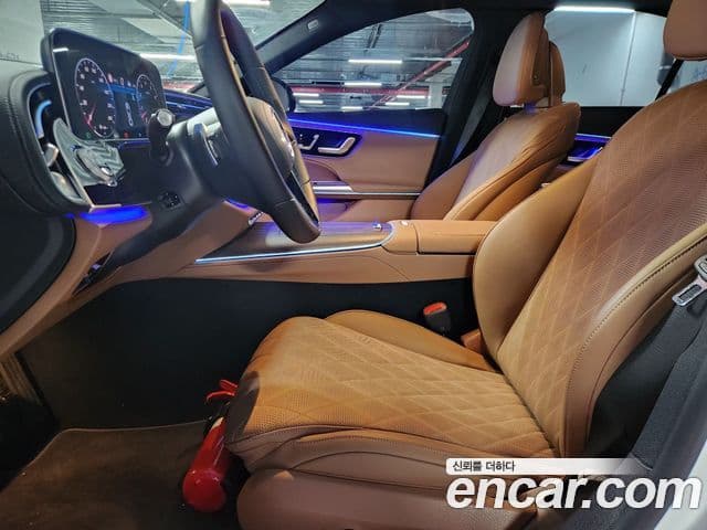 Mercedes-Benz E-класс W214 Exclusive, 2025 13