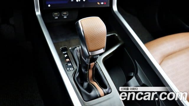 KG모빌리티(SsangYong) Torres Black Edition, 2024 9