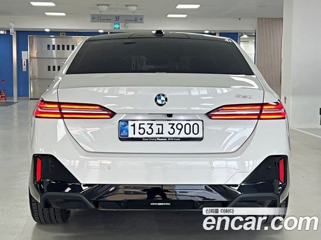 BMW 5시리즈 (G60) 520i M Sport, 2025 4
