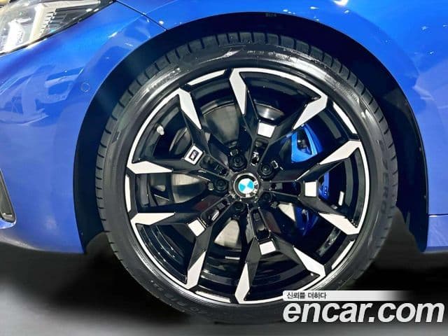 BMW 4시리즈 (G22) 420i M Sport кабриолет, 2025 все фото