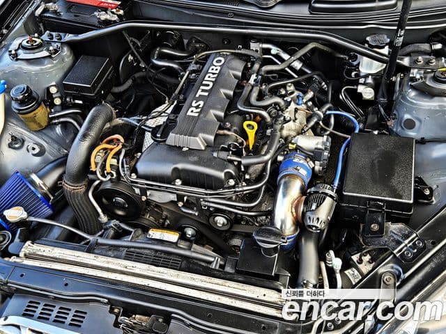 Hyundai Genesis купе 200 турбо P, 2011 6