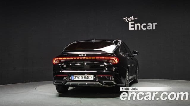 Kia K5 гибрид 3세대 Signature, 2023 4