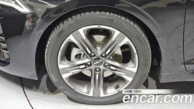 Kia K5 гибрид 3세대 Signature, 2023 все фото