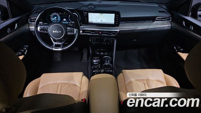 Kia K5 гибрид 3세대 Signature, 2023 7